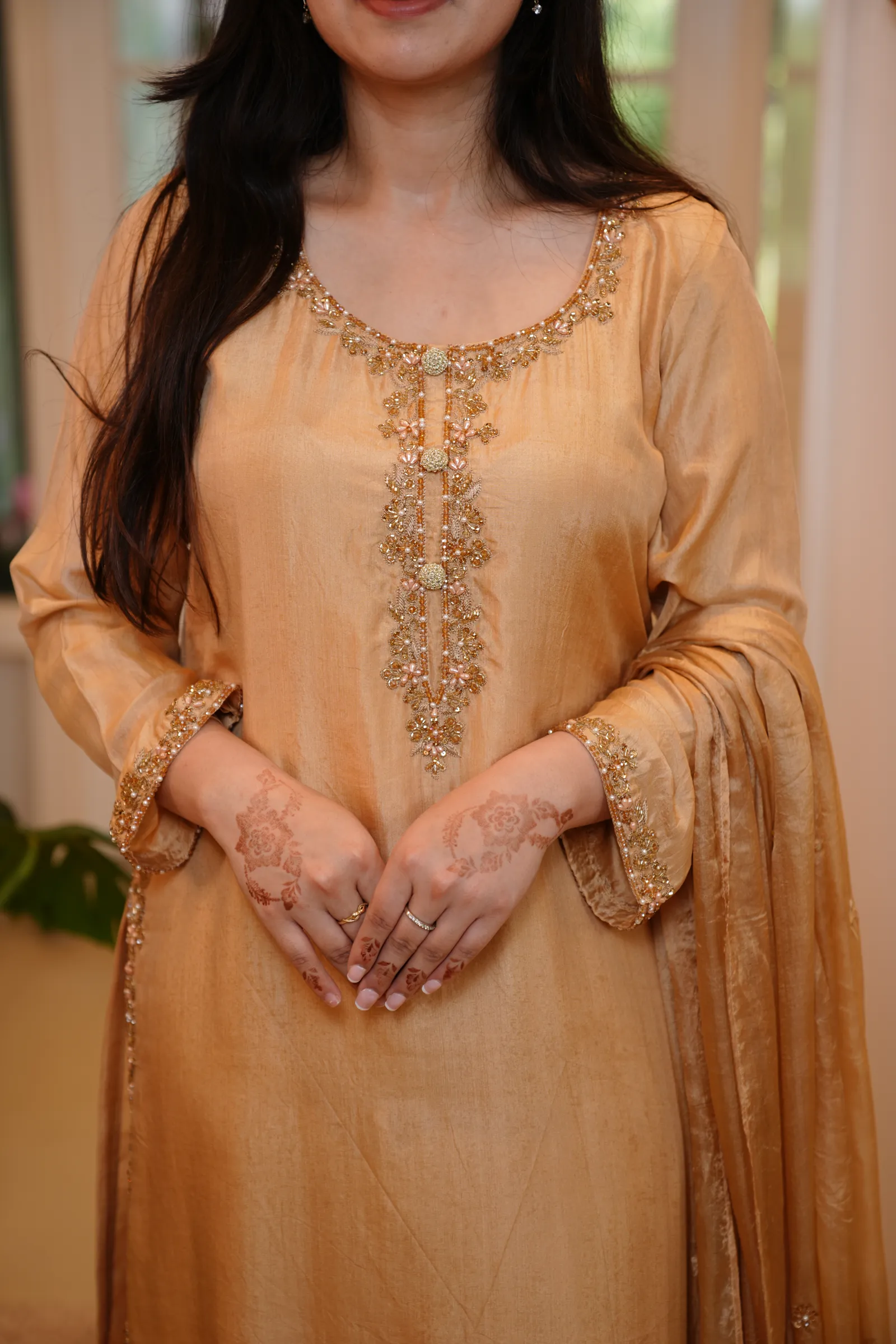 Champagne Gold Silk Suit — photo 7
