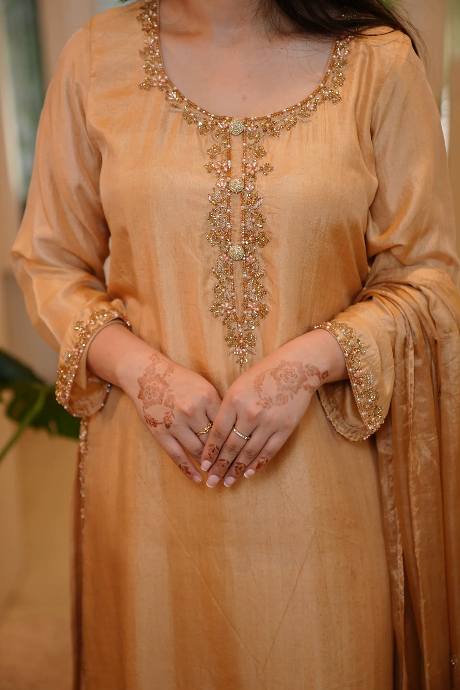 Champagne Gold Silk Suit — photo 8
