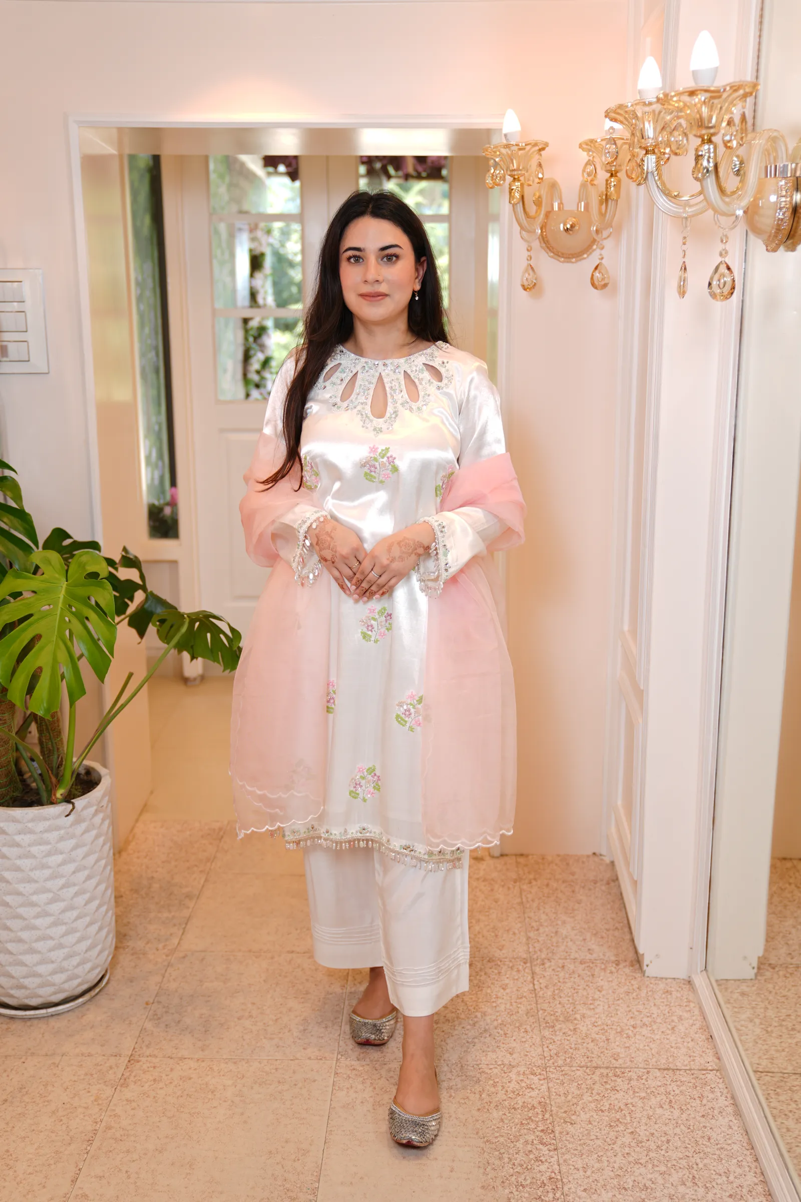 Ivory Petal Neckline Suit — photo 2