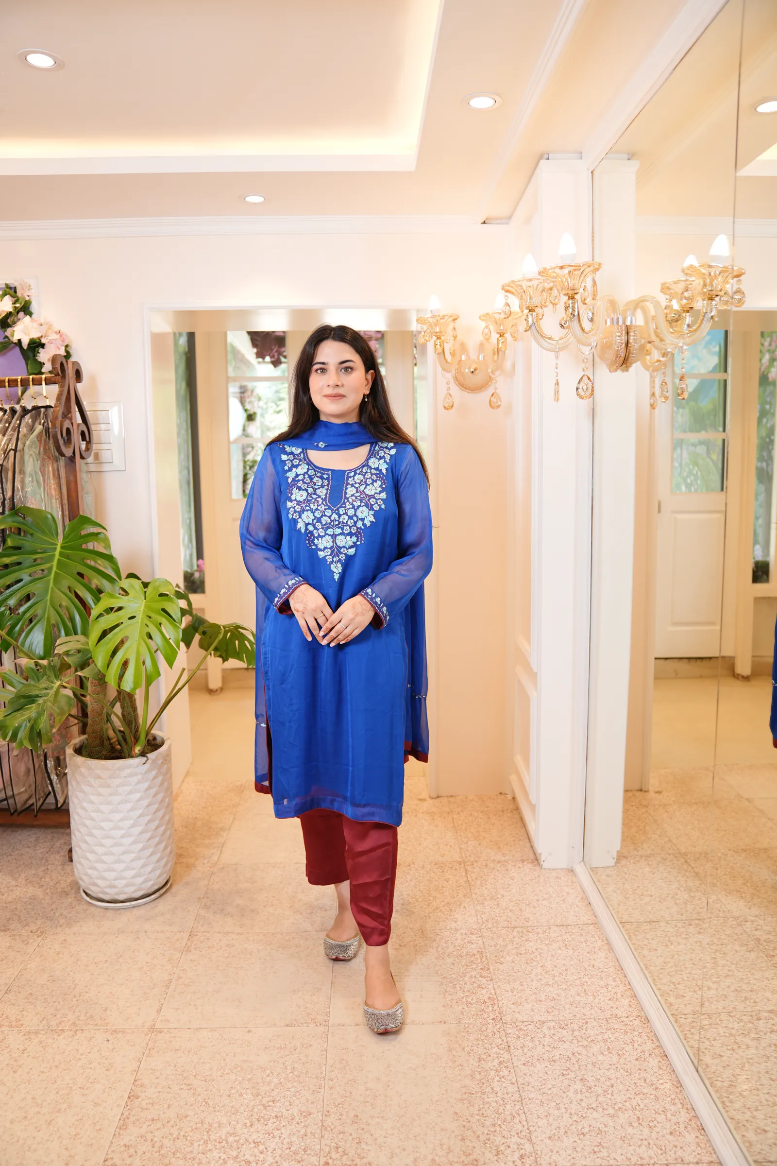 Royal Blue Aari Suit — photo 3