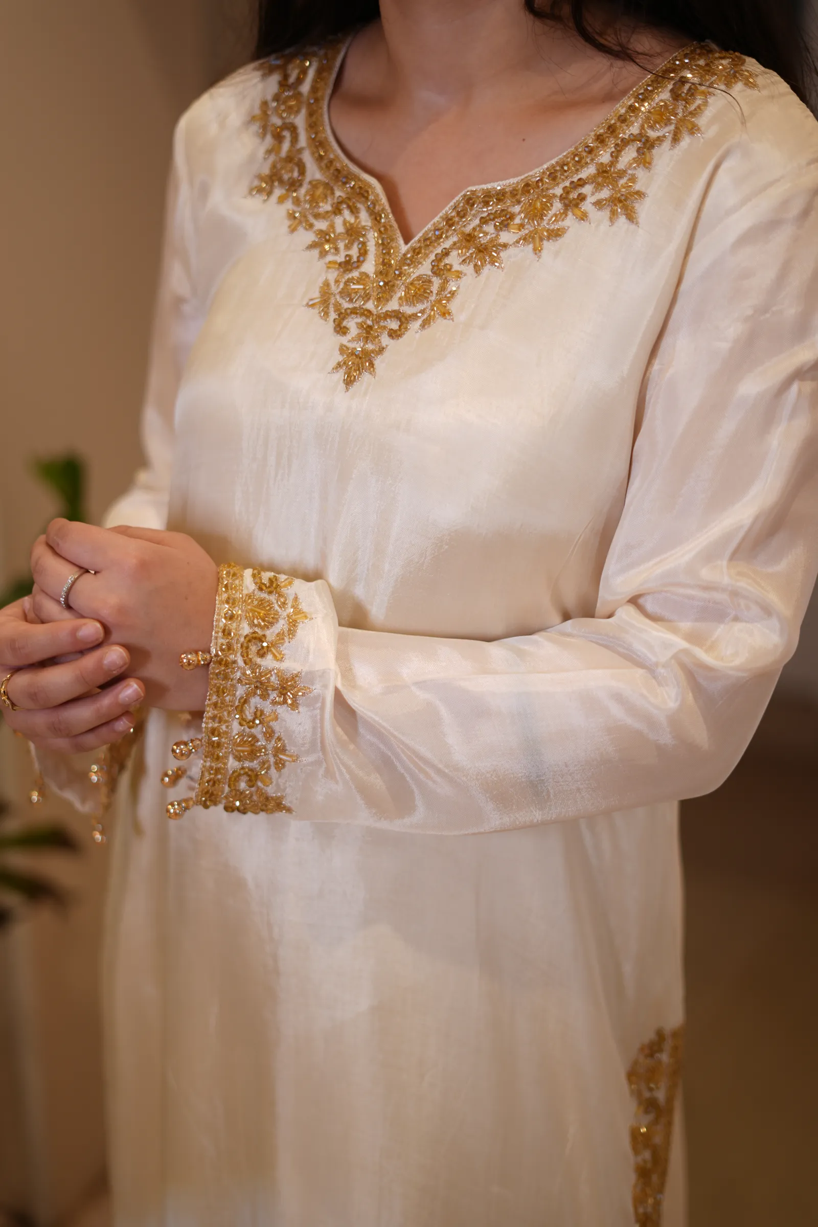 Ivory Tilla Boteh Suit — photo 6
