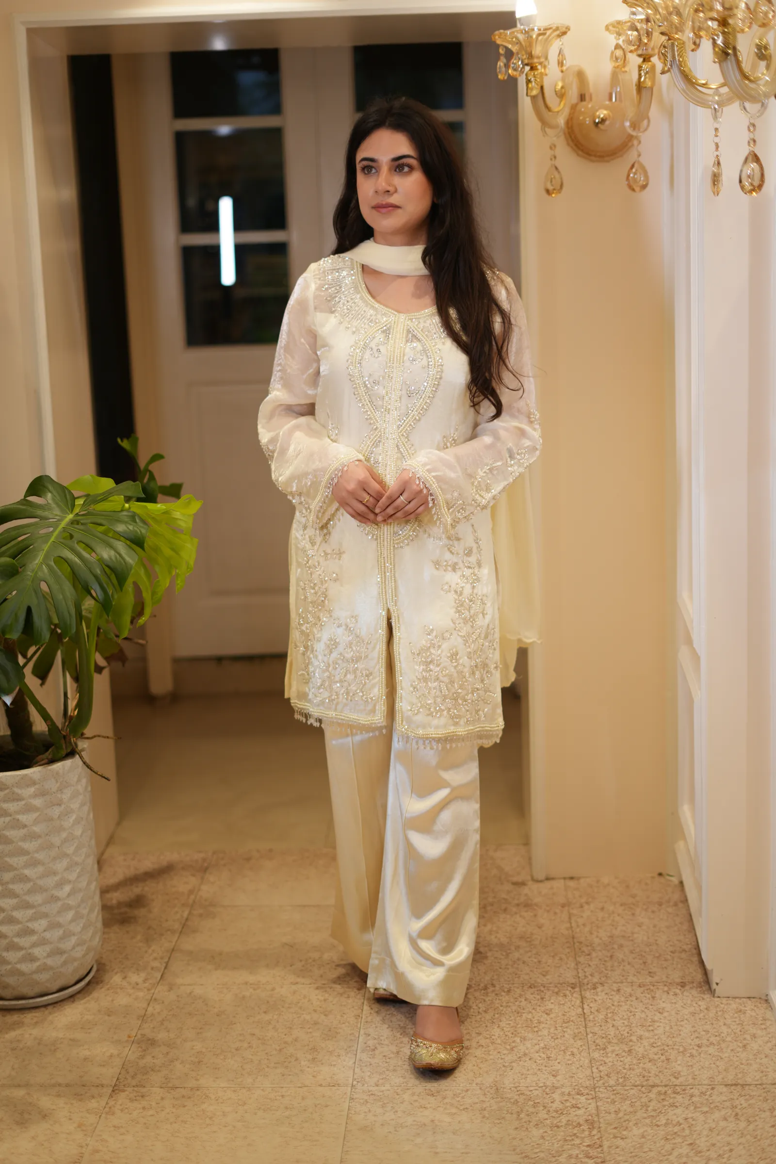 Cream Pearl Jacket Suit — photo 2