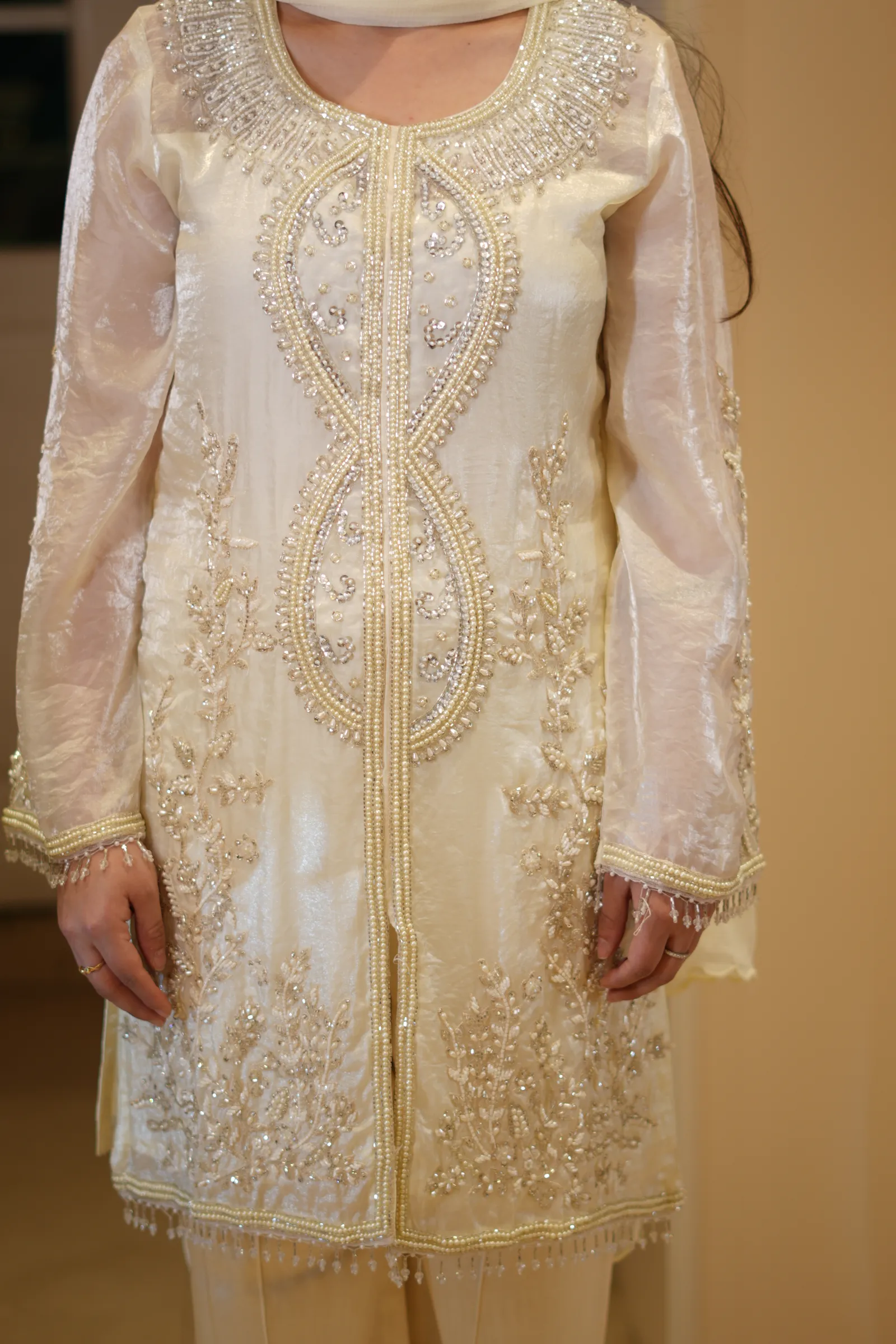 Cream Pearl Jacket Suit — photo 4