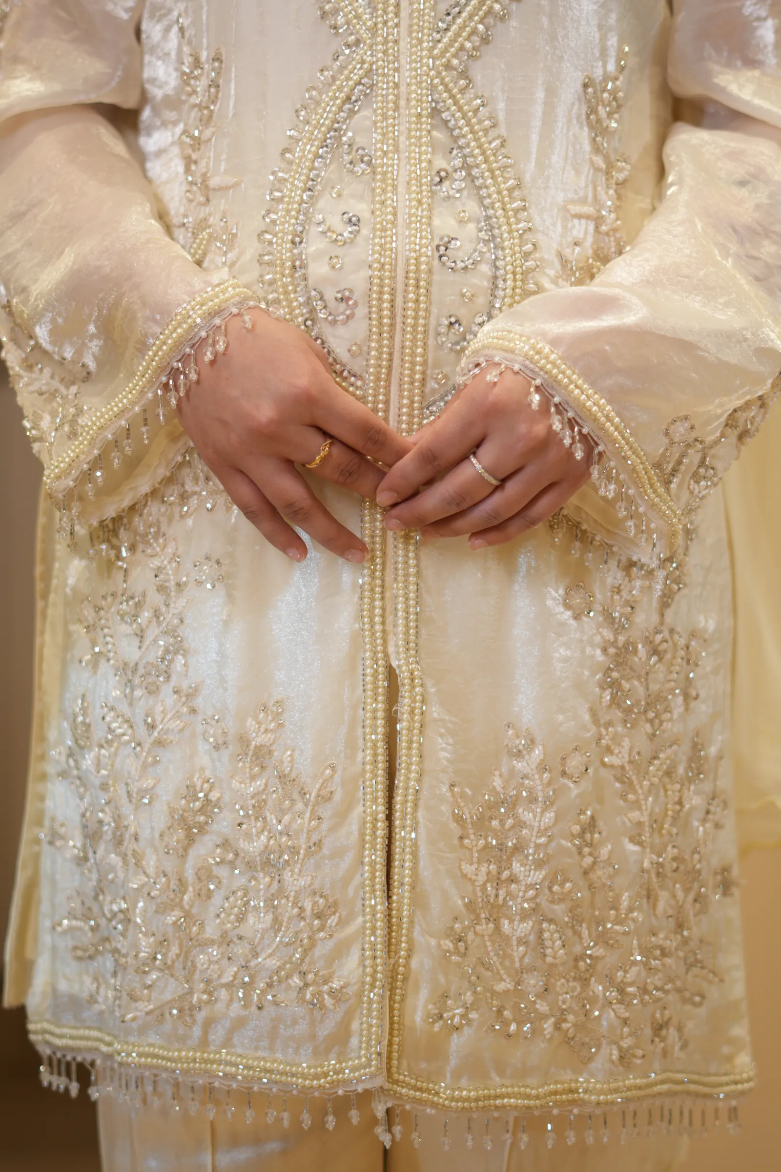 Cream Pearl Jacket Suit — photo 7