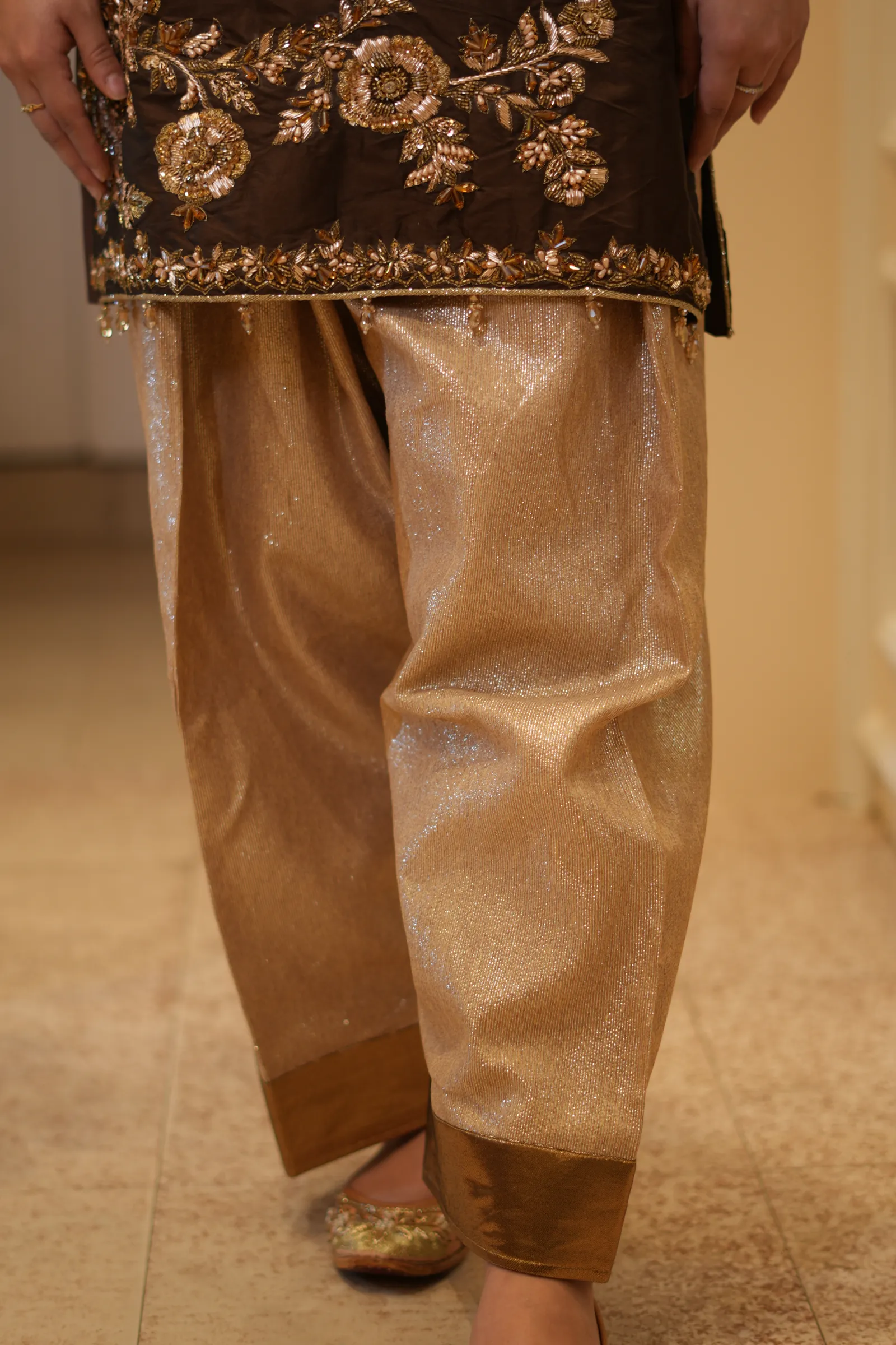 Chocolate Rose Zardozi Kurta Set — photo 9